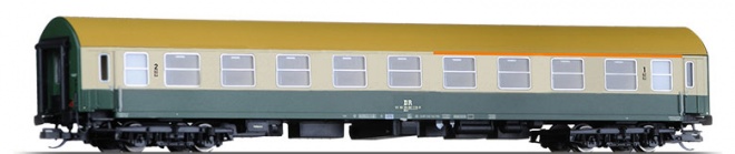 Passenger car 1/2nd class type Y/B 70<br /><a href='images/pictures/Tillig/217495_c.jpg' target='_blank'>Full size image</a>